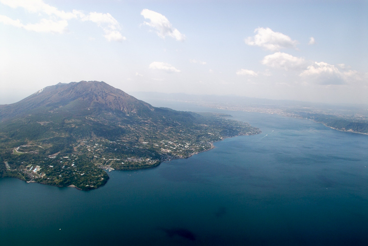 錦江湾と桜島